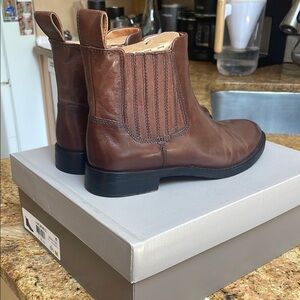 Franco Sarto Brown Leather LINC Chelsea Boots size 6.5 M